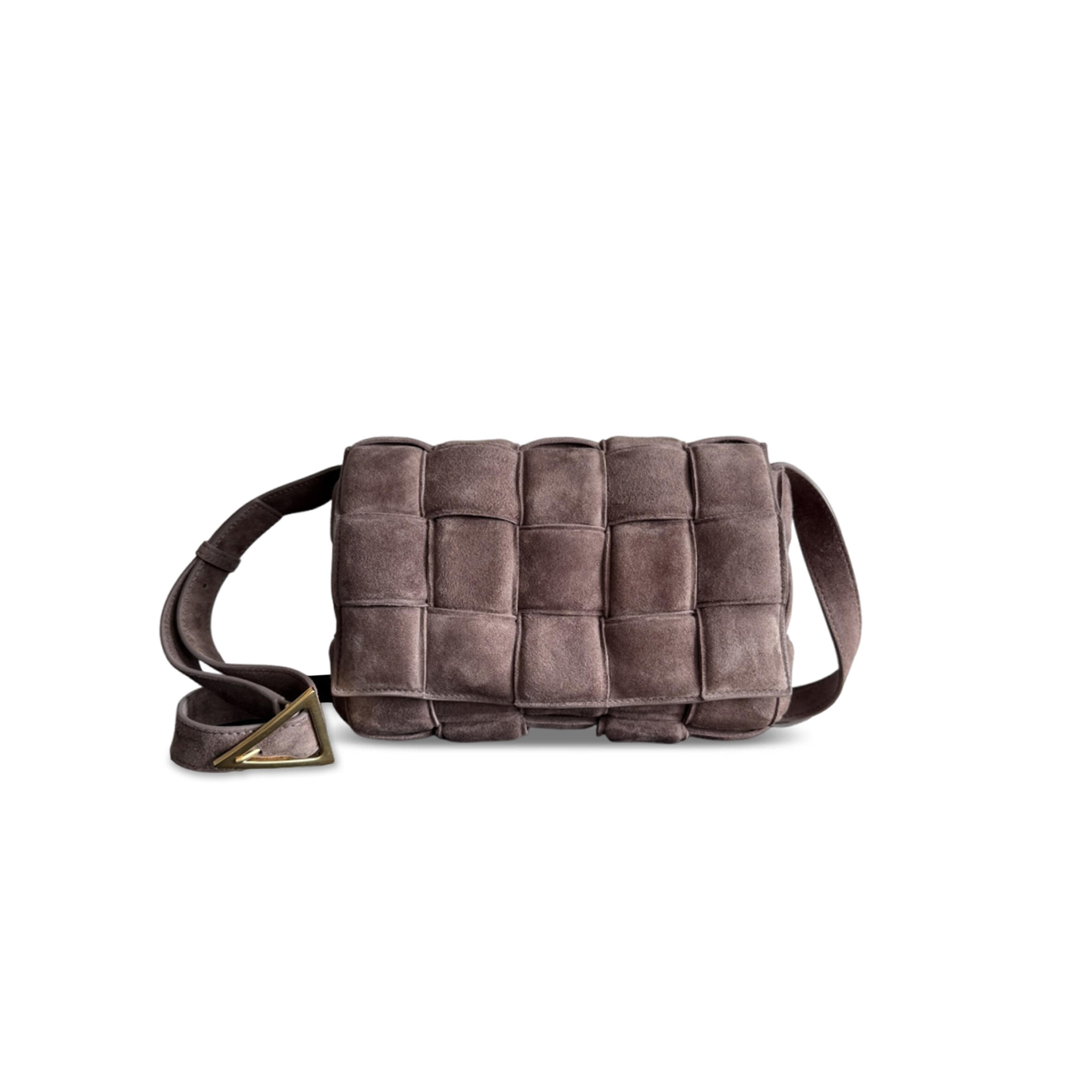 BOTTEGA VENETA CASSETTE SUEDE 591970 (26*18*8cm)